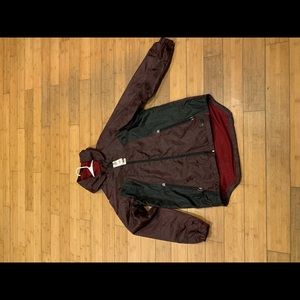 Women’s windbreaker